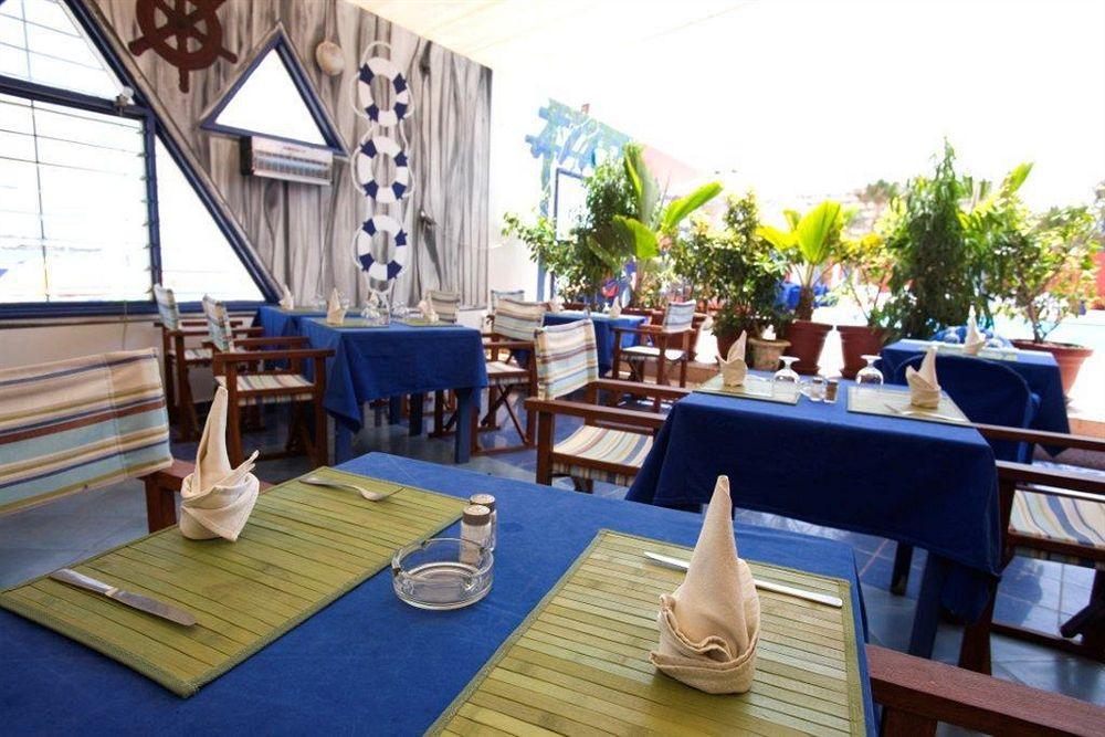 Hotel La Madrague Dakar Buitenkant foto