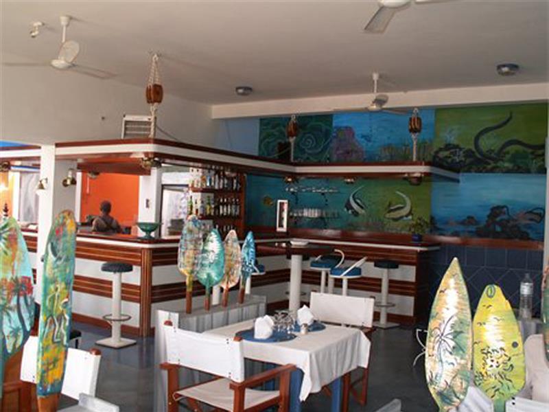 Hotel La Madrague Dakar Buitenkant foto