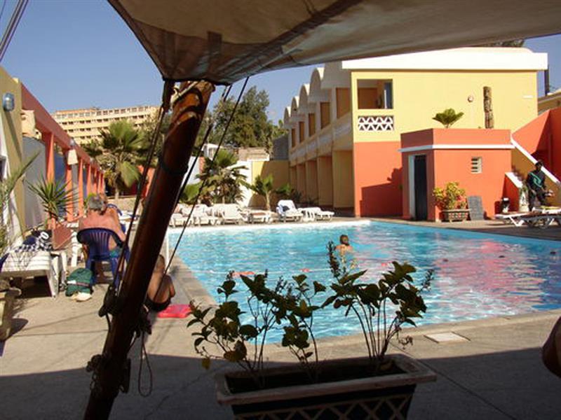 Hotel La Madrague Dakar Buitenkant foto